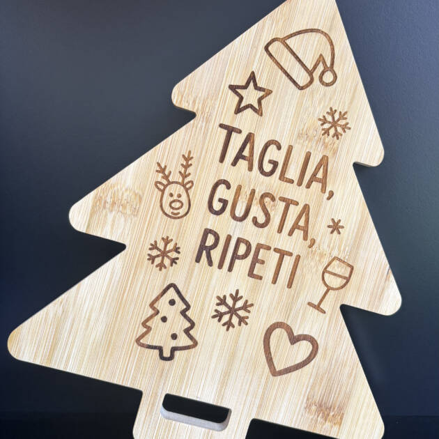 TAGLIERE ALBERO DI NATALE